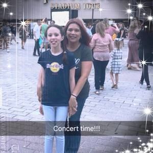 Meet your Posher, Nicki